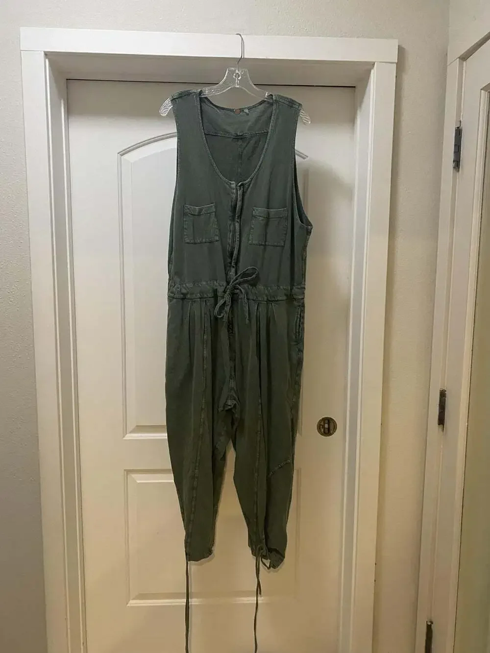 Free People Jumpsuit Womens Medium Green Sleeveless Utility Drawstring Pockets